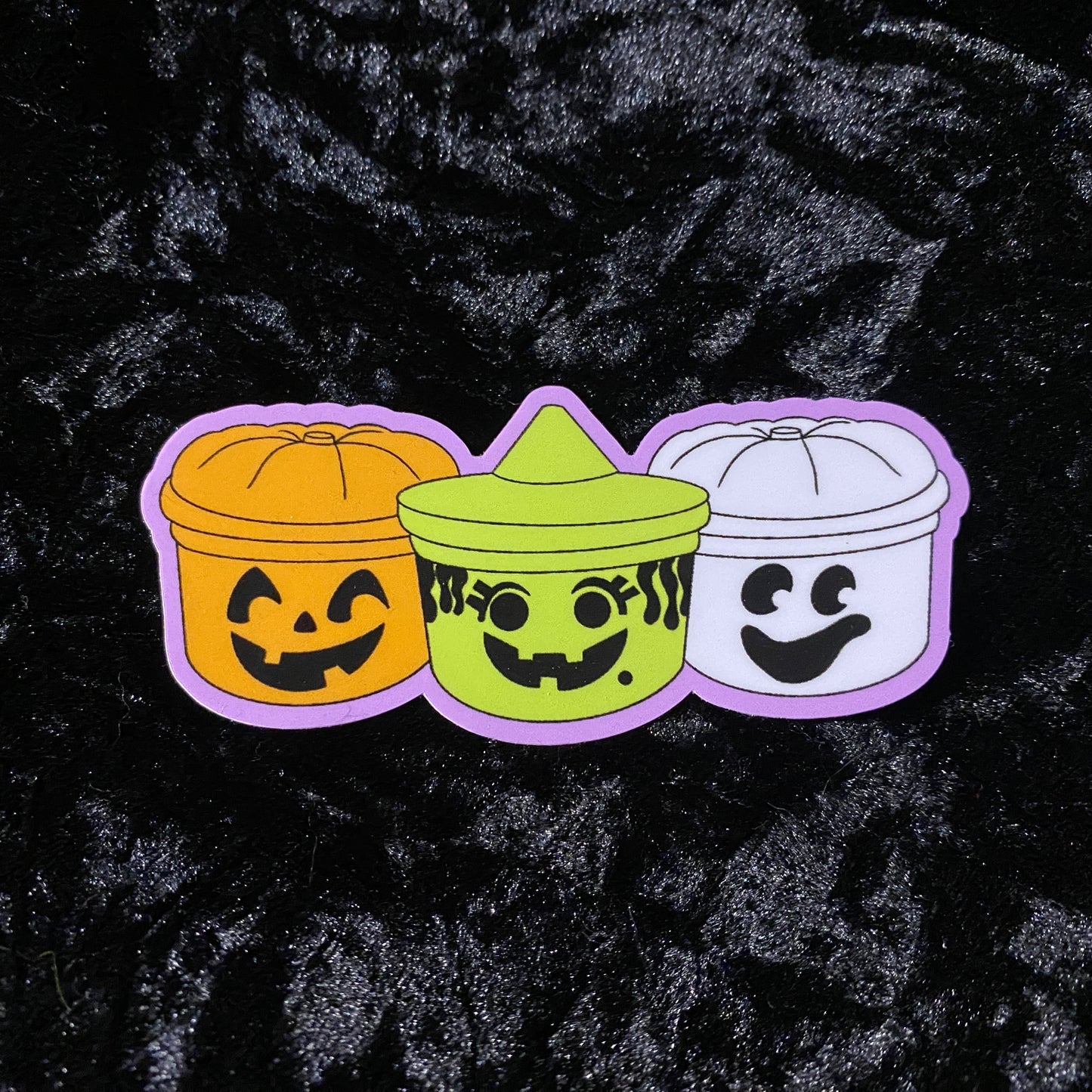 Halloween Buckets 90’s