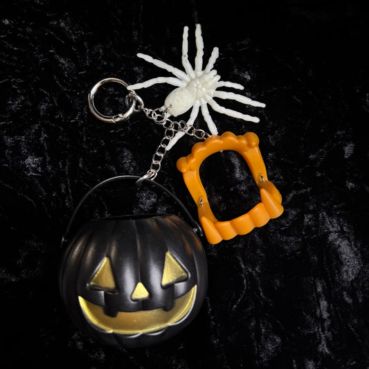 Black Pumpkin Keychain