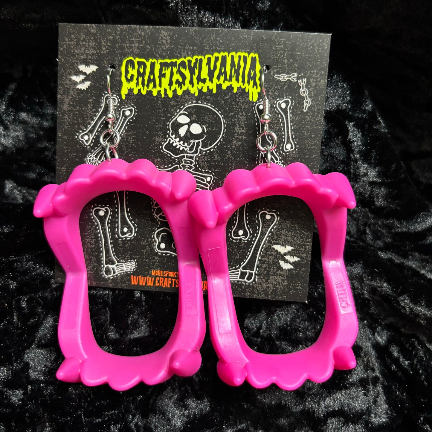 Pink Vampire teeth Earrings