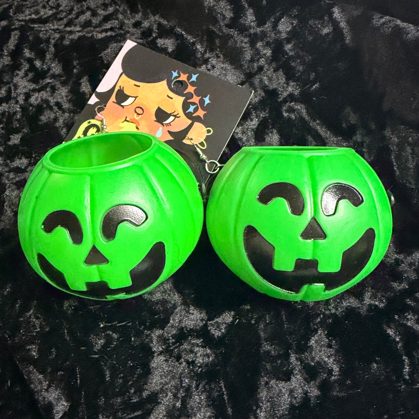Happy Pumpkin Pail Earrings