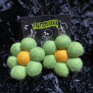 Medium Green Daisy Earrings
